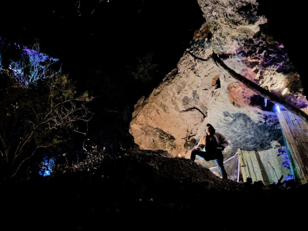 Cave, Yurt, Bubble And Other Glamping Adventures Hotel Sedona Exterior photo