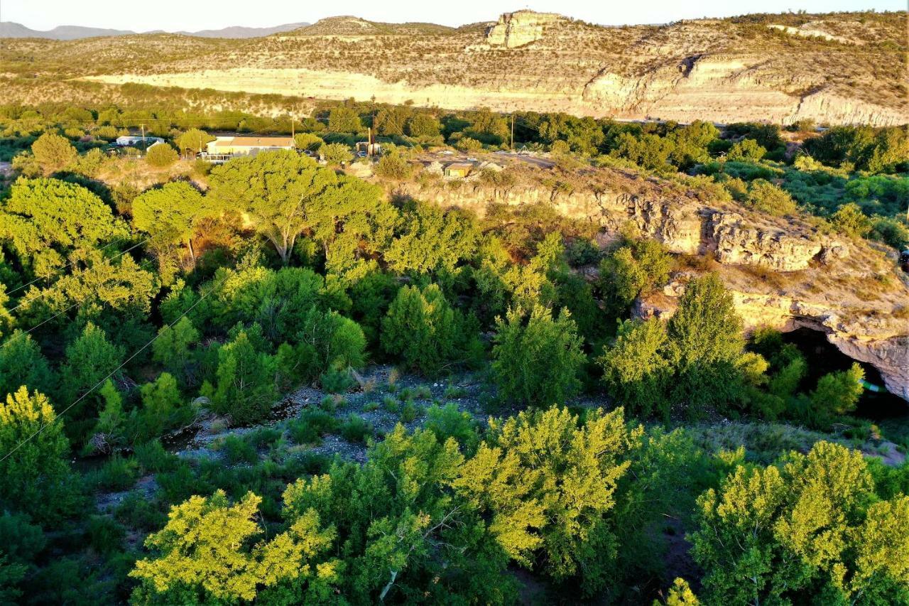 Cave, Yurt, Bubble And Other Glamping Adventures Hotel Sedona Exterior photo