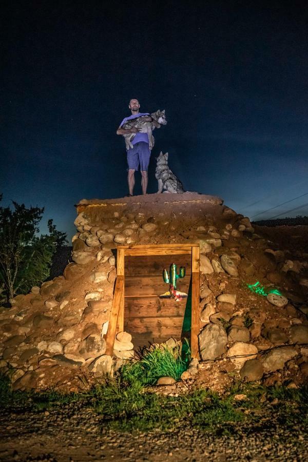 Cave, Yurt, Bubble And Other Glamping Adventures Hotel Sedona Exterior photo